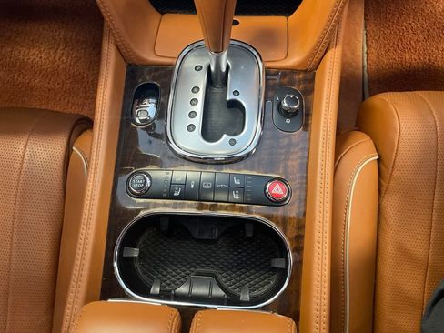 Used 2015 Bentley Flying Spur V8 AWD/4WD image 10