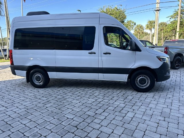Used 2023 Mercedes-Benz Sprinter 2500 image 14