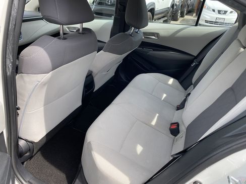 Used 2020 Toyota Corolla LE w/ Carpet Mat Package (TMS) image 16