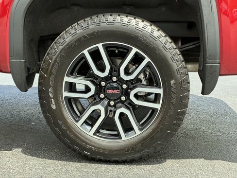 Used 2026 GMC Sierra 1500 AT4 w/ AT4 Premium Package AWD/4WD image 11