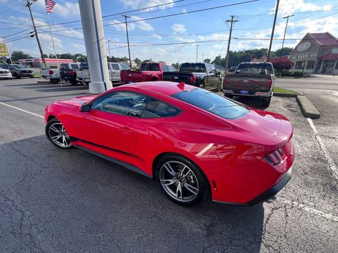 Used 2024 Ford Mustang Coupe RWD image 14