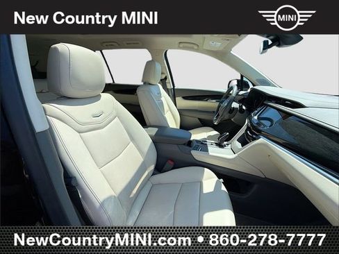 Used 2021 Cadillac XT6 Premium Luxury AWD/4WD image 28