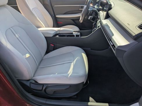 Used 2025 Hyundai Sonata SEL image 28