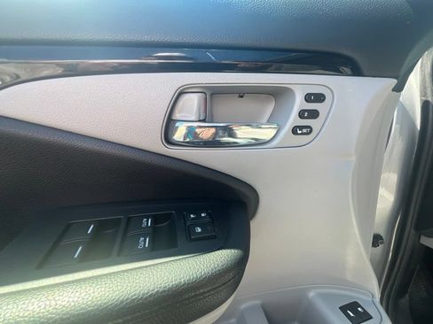 Used 2020 Honda Pilot Elite image 10