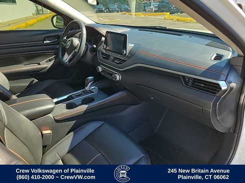Used 2022 Nissan Altima 2.5 SR w/ Midnight Edition Package FWD image 43