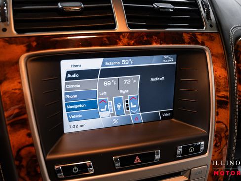 Used 2011 Jaguar XK Coupe image 18