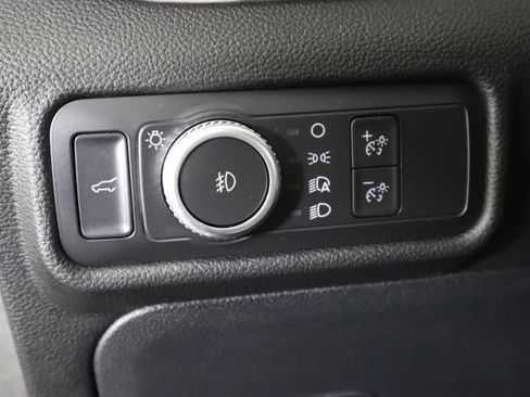 Certified 2022 Ford Explorer Limited image 35