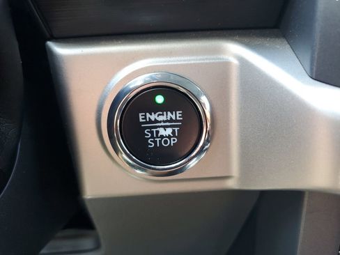Used 2021 Ford F150 XLT w/ Equipment Group 302A High RWD image 26