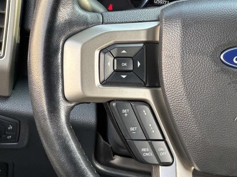 Used 2022 Ford F350 Lariat w/ Lariat Ultimate Package AWD/4WD image 25