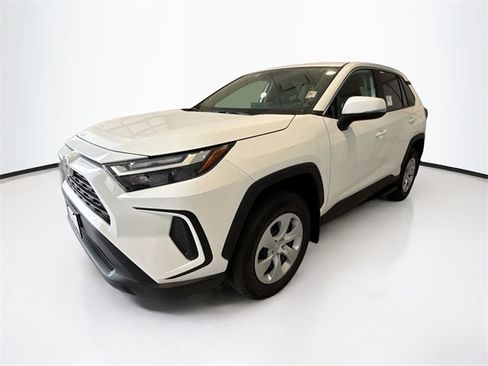 New 2025 Toyota RAV4 LE image 3