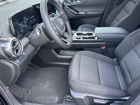 New 2026 Chevrolet Equinox LT image 30