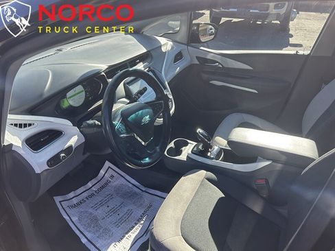 Used 2020 Chevrolet Bolt LT FWD image 10