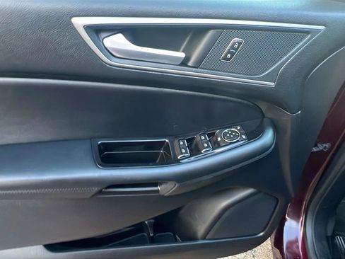 Used 2017 Ford Edge SEL w/ Equipment Group 201A image 23