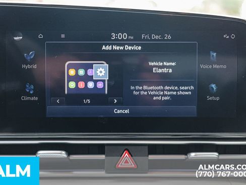 Used 2023 Hyundai Elantra Limited image 38