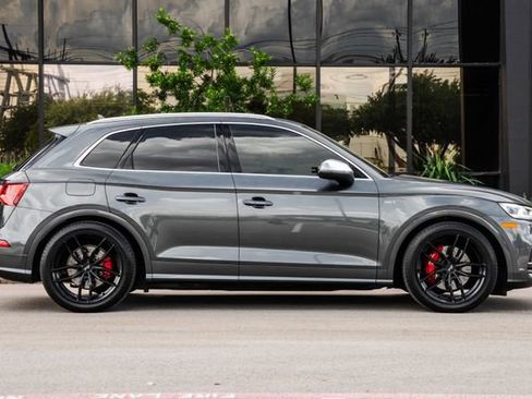 Used 2018 Audi SQ5 Prestige AWD/4WD image 10