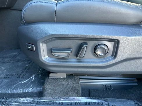 New 2025 Toyota Tundra Platinum image 22