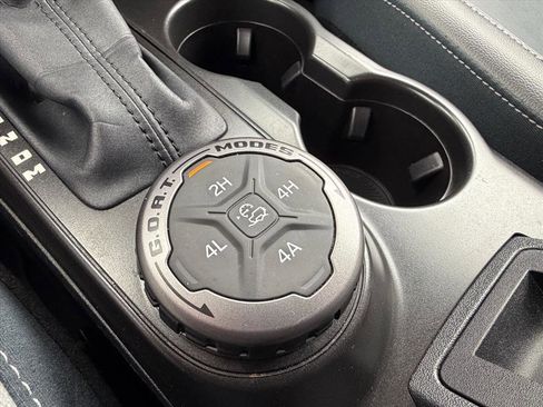 Used 2023 Ford Bronco Outer Banks w/ Sasquatch Package image 29