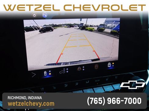 Used 2025 Chevrolet Colorado ZR2 w/ Technology Package AWD/4WD image 35