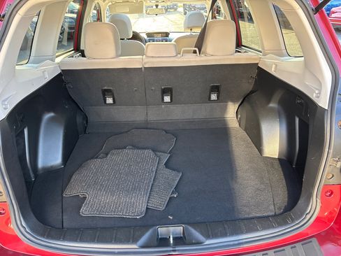 Used 2016 Subaru Forester 2.5i Premium image 13