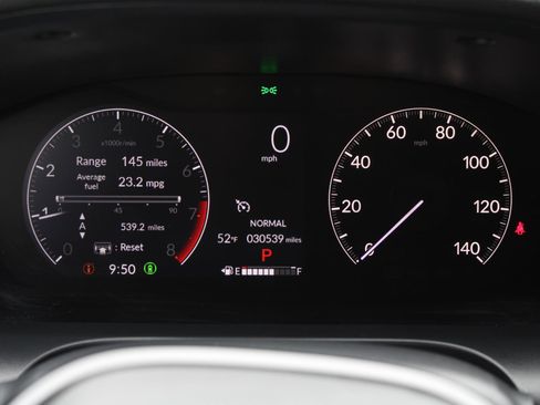 Used 2024 Honda HR-V Sport image 11