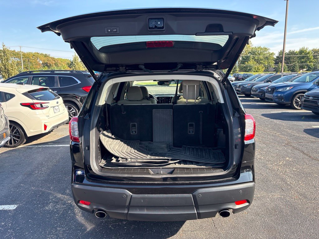 Used 2024 Subaru Ascent Premium w/ Convenience Package AWD/4WD image 8