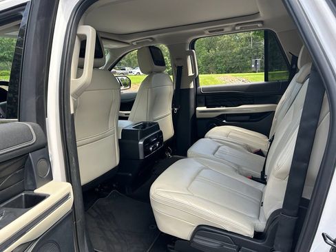 Used 2019 Ford Expedition Max Platinum AWD/4WD image 53