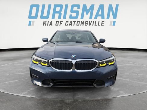 Used 2022 BMW 330i xDrive Sedan w/ Premium Package image 8