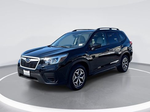 Used 2019 Subaru Forester Premium AWD/4WD image 1
