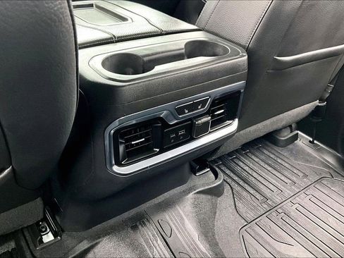 Used 2020 GMC Sierra 1500 Denali w/ Denali Ultimate Package AWD/4WD image 34