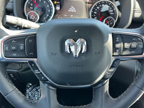 New 2026 RAM 1500 Laramie AWD/4WD image 18