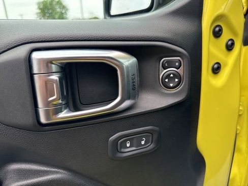 Used 2023 Jeep Wrangler Sport AWD/4WD image 14