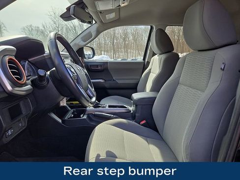 Used 2019 Toyota Tacoma SR5 image 16