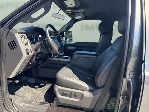 Used 2016 Ford F250 Lariat w/ Chrome Package AWD/4WD image 9
