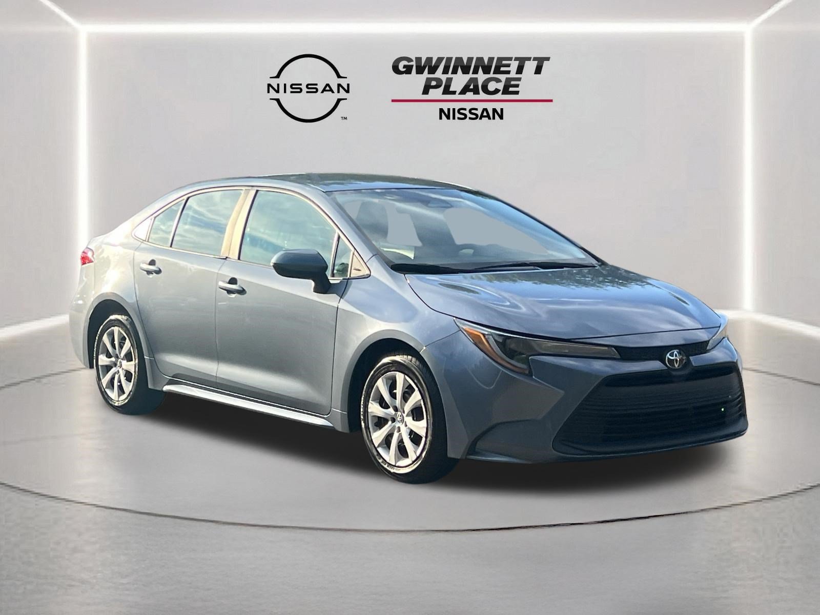 Used 2024 Toyota Corolla LE FWD image 25