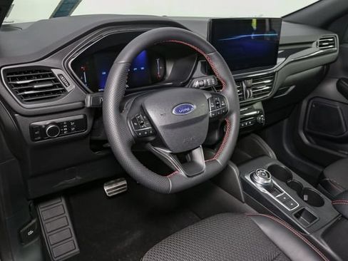 Used 2024 Ford Escape ST-Line w/ Tech Pack #1 AWD/4WD image 19