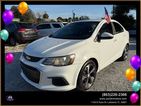 Used 2017 Chevrolet Sonic LT w/ Convenience Package image 1