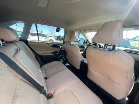 Used 2024 Toyota RAV4 LE image 9