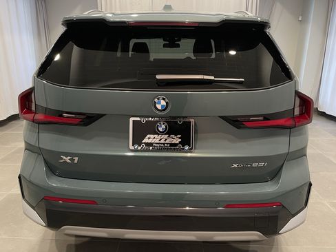 New 2025 BMW X1 xDrive28i w/ Technology Package image 5