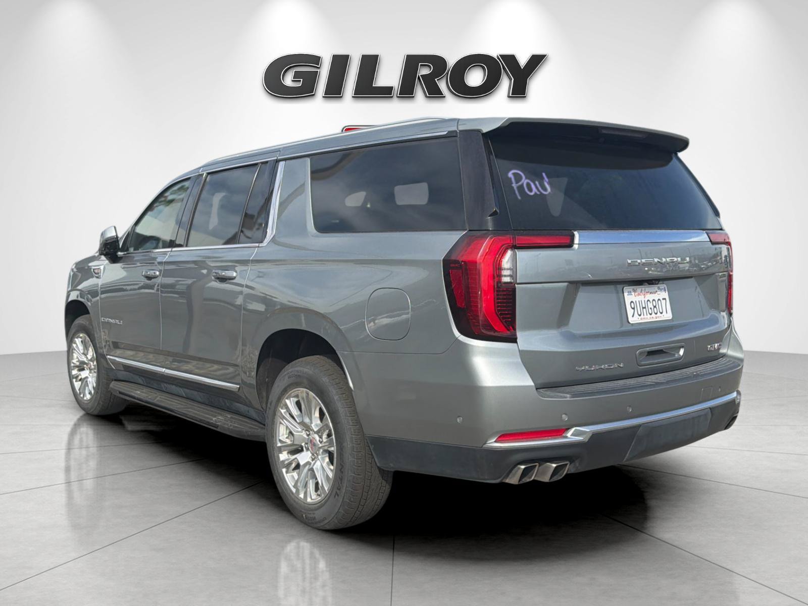 Used 2025 GMC Yukon XL Denali AWD/4WD image 2
