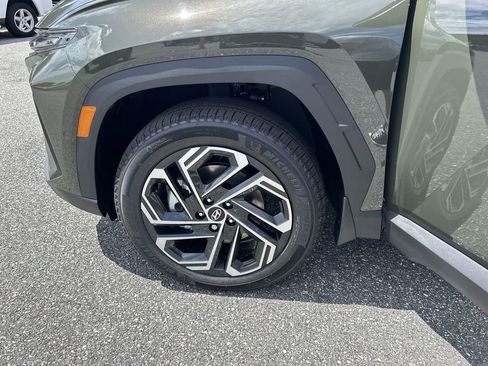 New 2025 Hyundai Tucson Limited image 33