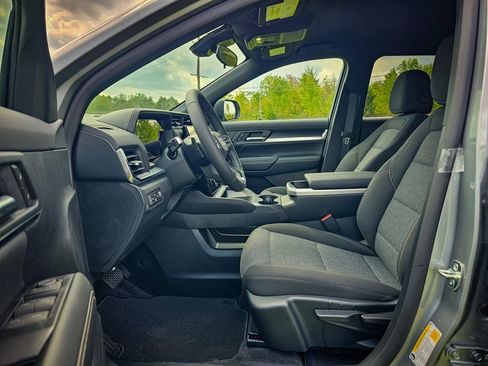 New 2027 GMC Terrain Elevation AWD/4WD image 11