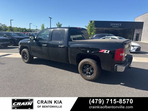 Used 2009 Chevrolet Silverado 1500 LT w/ Power Pack Plus AWD/4WD image 3