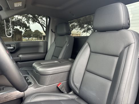 Used 2025 GMC Sierra 1500 Pro w/ Pro Value Package image 6