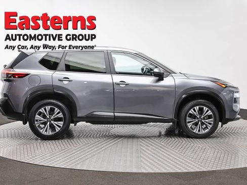 Used 2023 Nissan Rogue SV AWD/4WD image 4