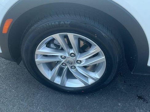 Used 2024 Buick Envista Preferred w/ Convenience I Package FWD image 14