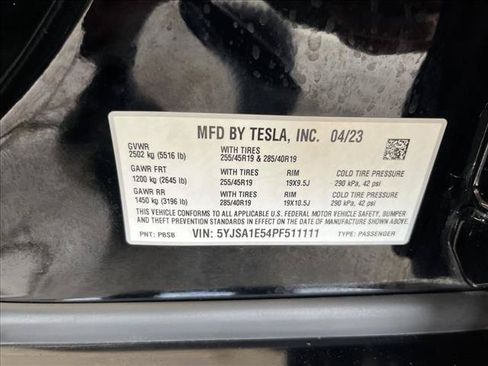 Used 2023 Tesla Model S Standard Range AWD/4WD image 21