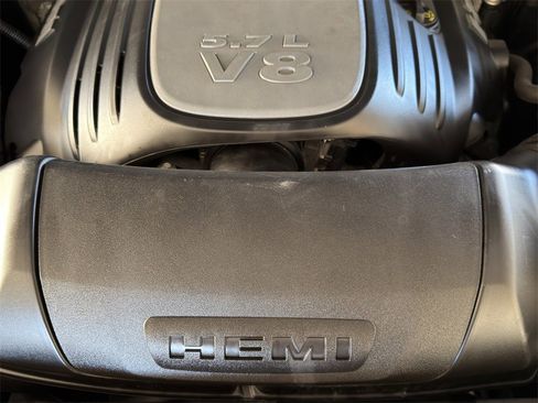 Used 2020 Dodge Durango R/T image 33