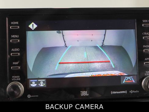 Used 2021 Toyota RAV4 XLE Premium image 18