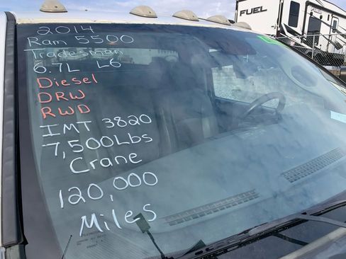 Used 2014 RAM 5500 Tradesman w/ Power & Remote Entry Group image 3