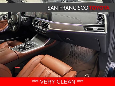 Used 2022 BMW X7 xDrive40i w/ M Sport Package image 25